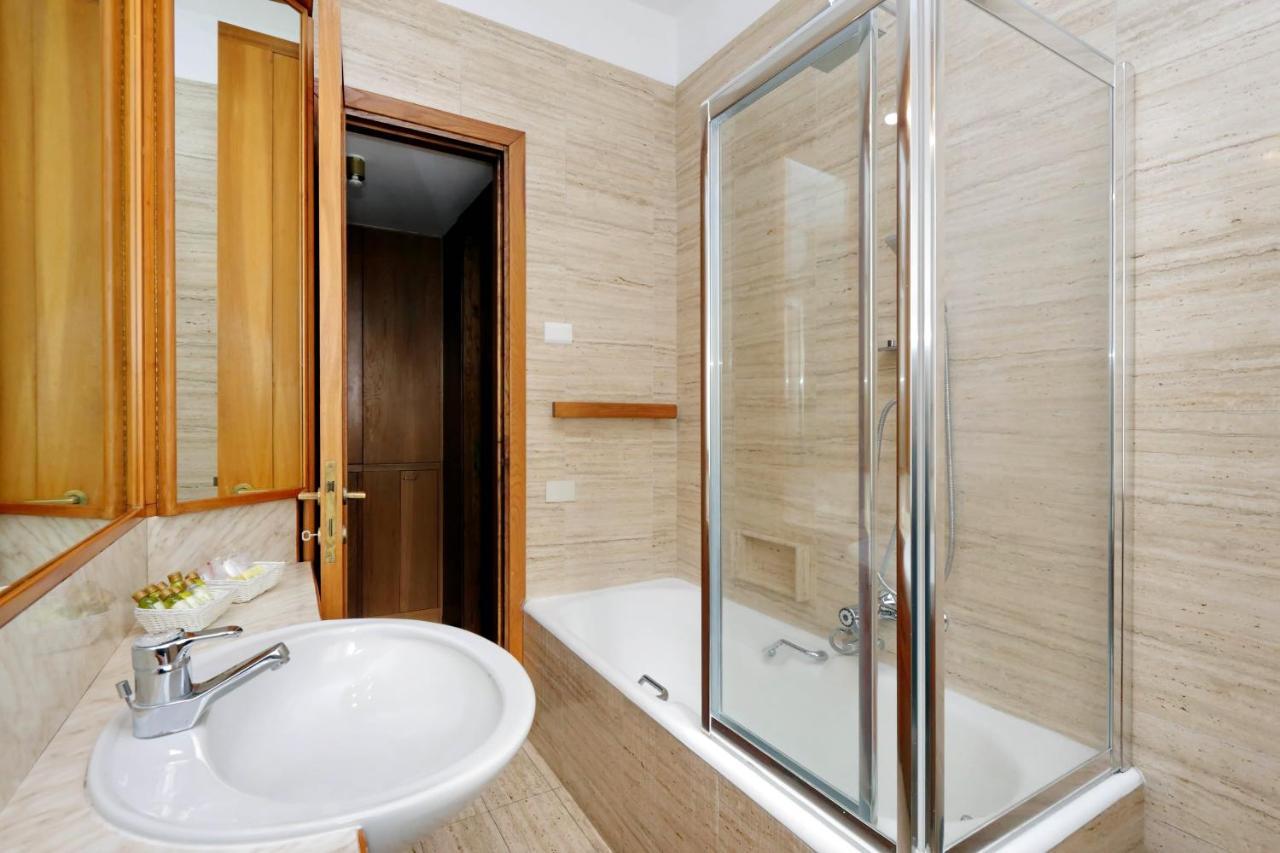 Frattina Family Romantic Superior Suite 외부 사진